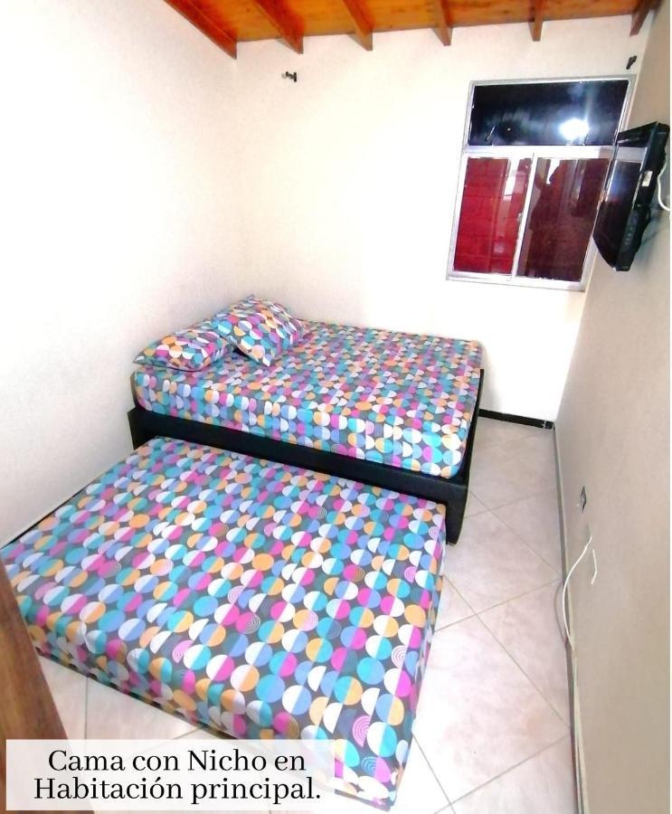 Guatape Apartamento Vista Al Embalse מראה חיצוני תמונה